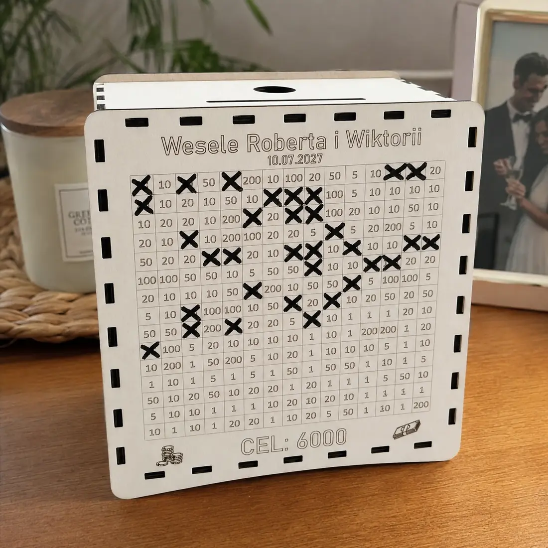 Personalizowana skarbonka do oszczędzania pieniędzy